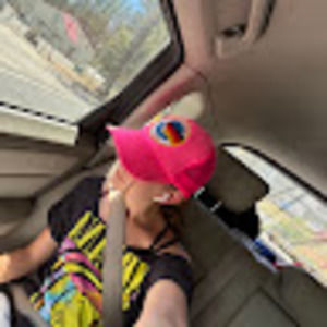 Meet your Posher, Maya